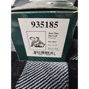 Berta Hummel‎ Ornament Just One Ski Left